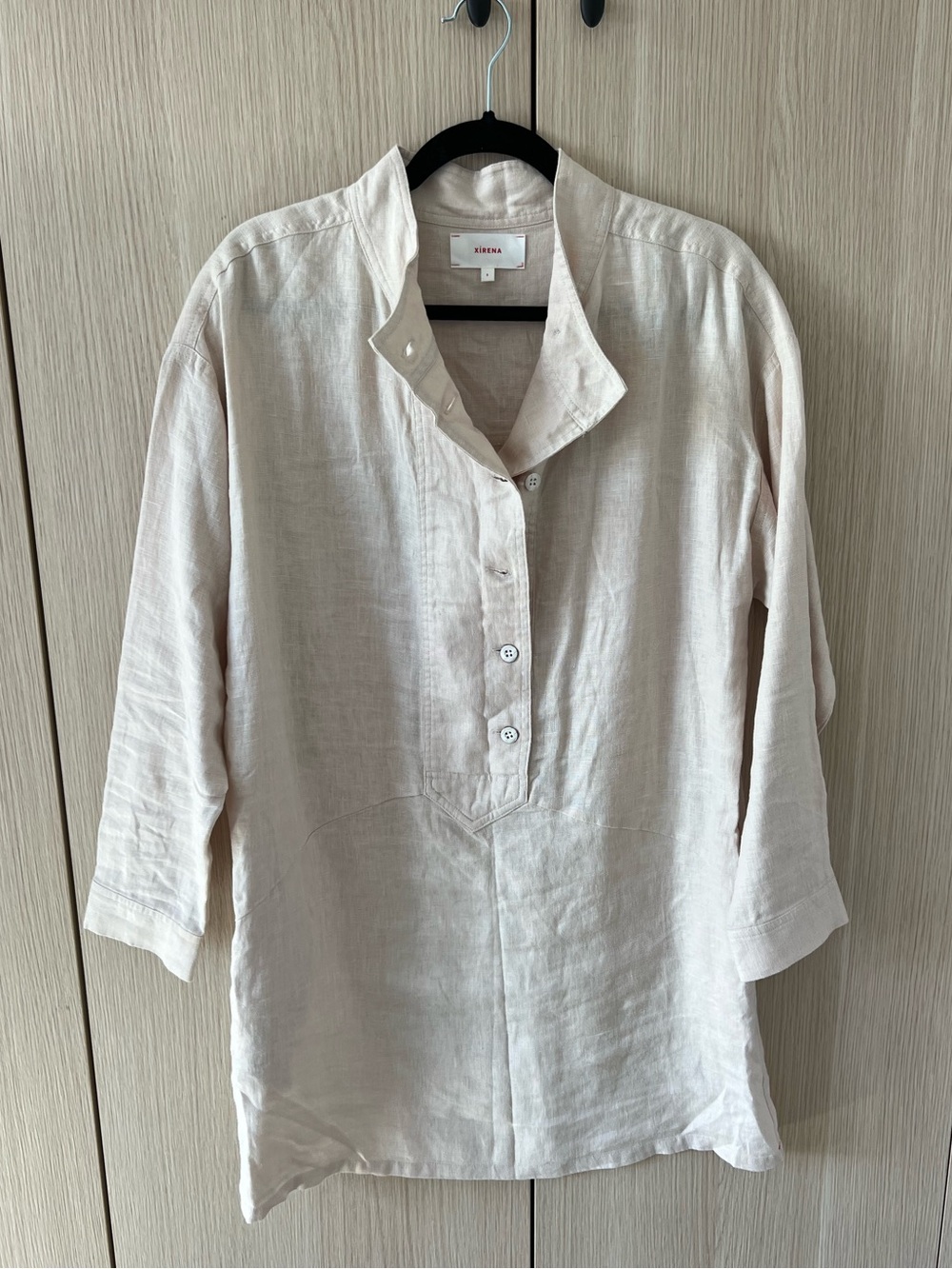 XiRENA Cream Linen Mockneck Tunic Dress